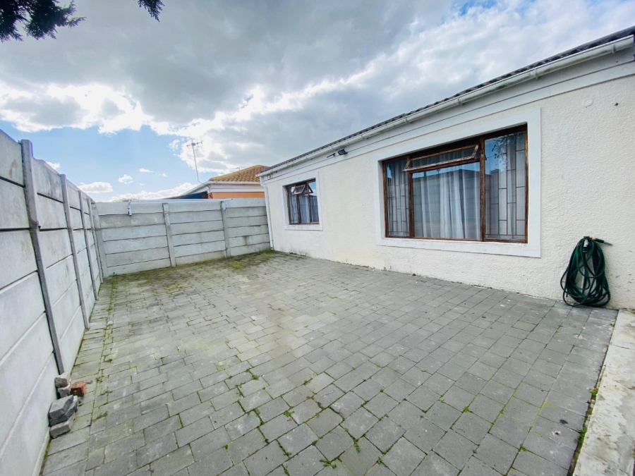2 Bedroom Property for Sale in Summer Greens Western Cape